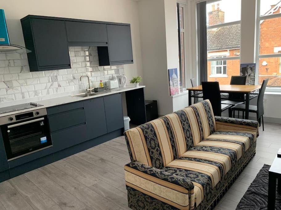 Ferienwohnung Greater Grace Desborough Exterior foto